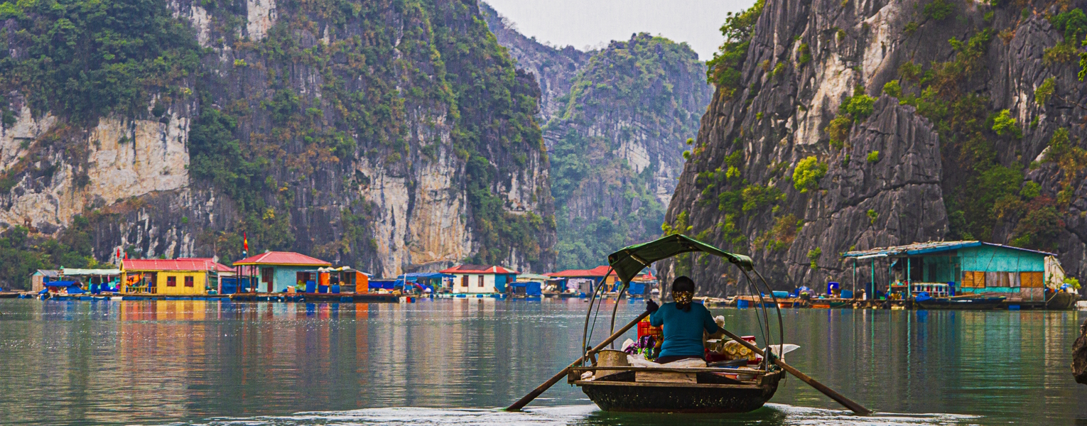 Ha Long Bay in Viet Nam
